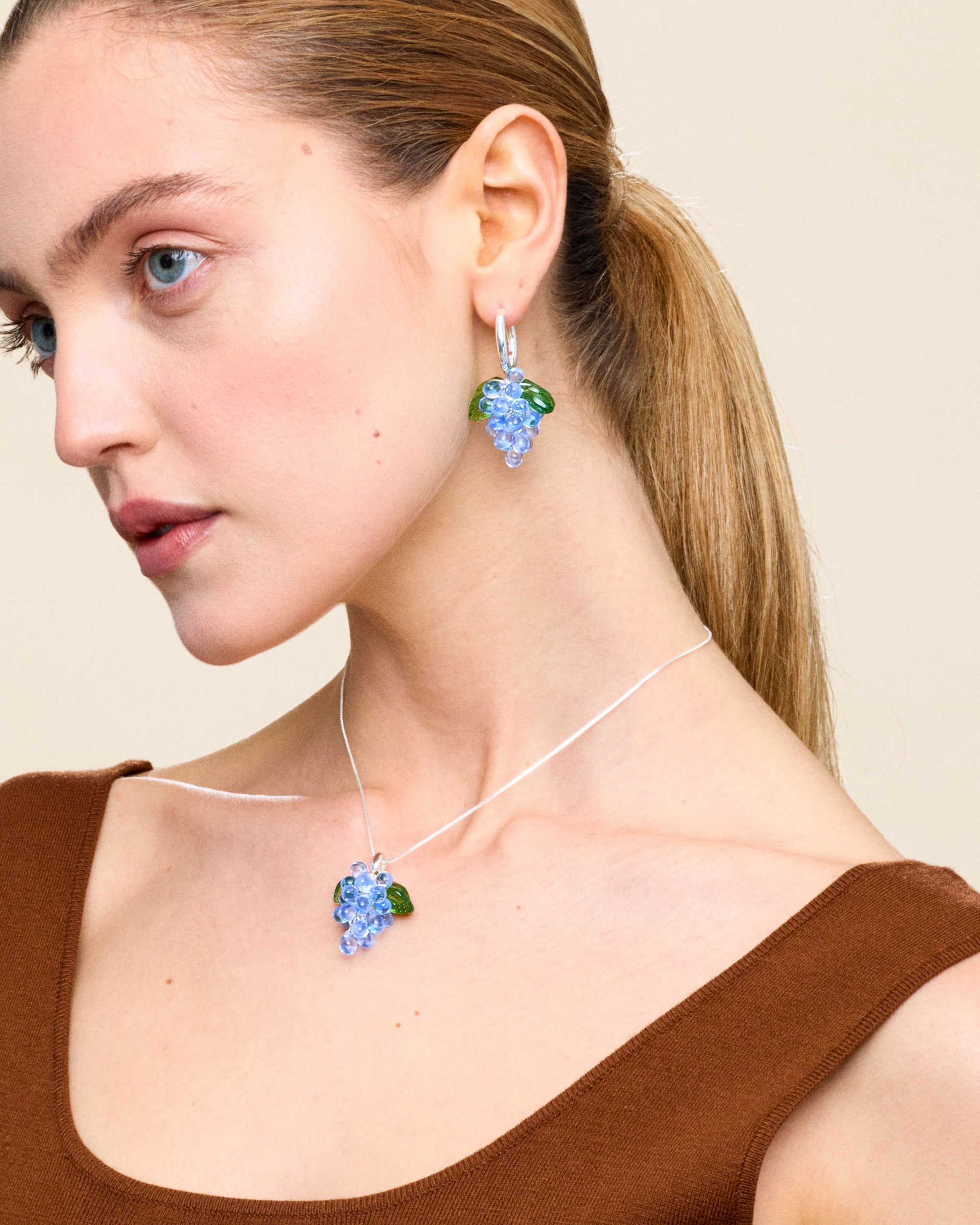 Blueberry Jelly Necklace in Silver