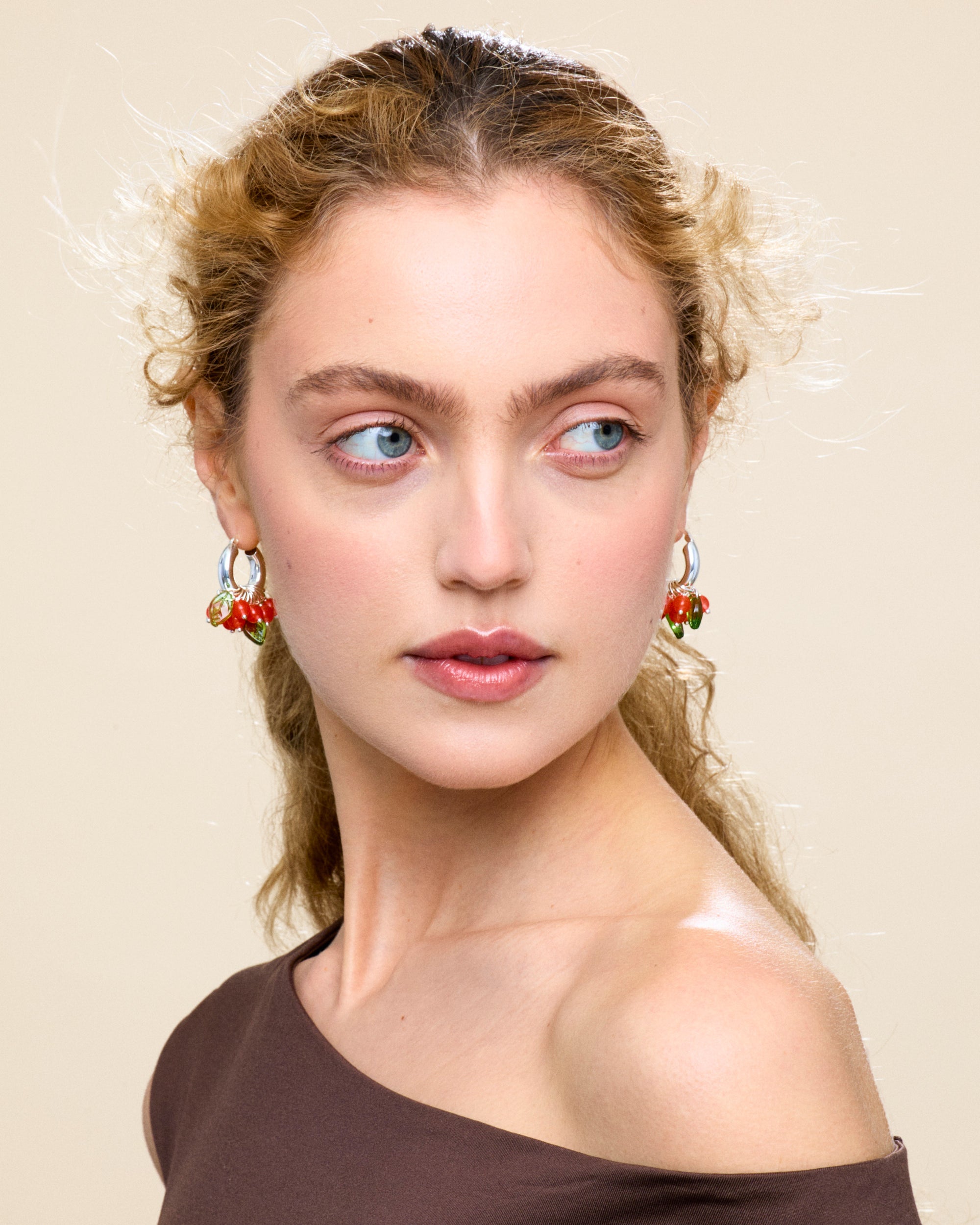 Lingonberry Beret Earrings in Silver