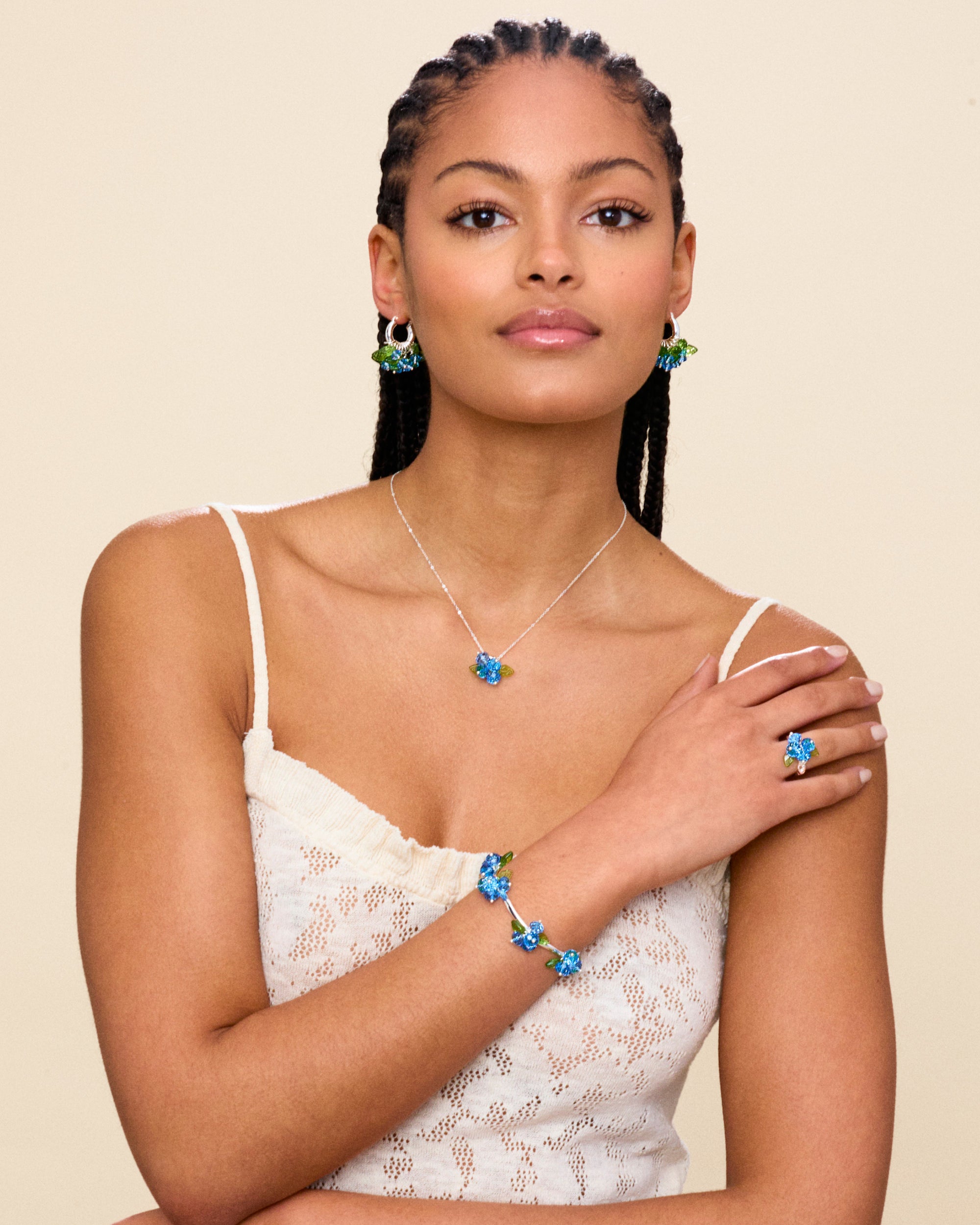 Blueberry Romance Necklace in Silver