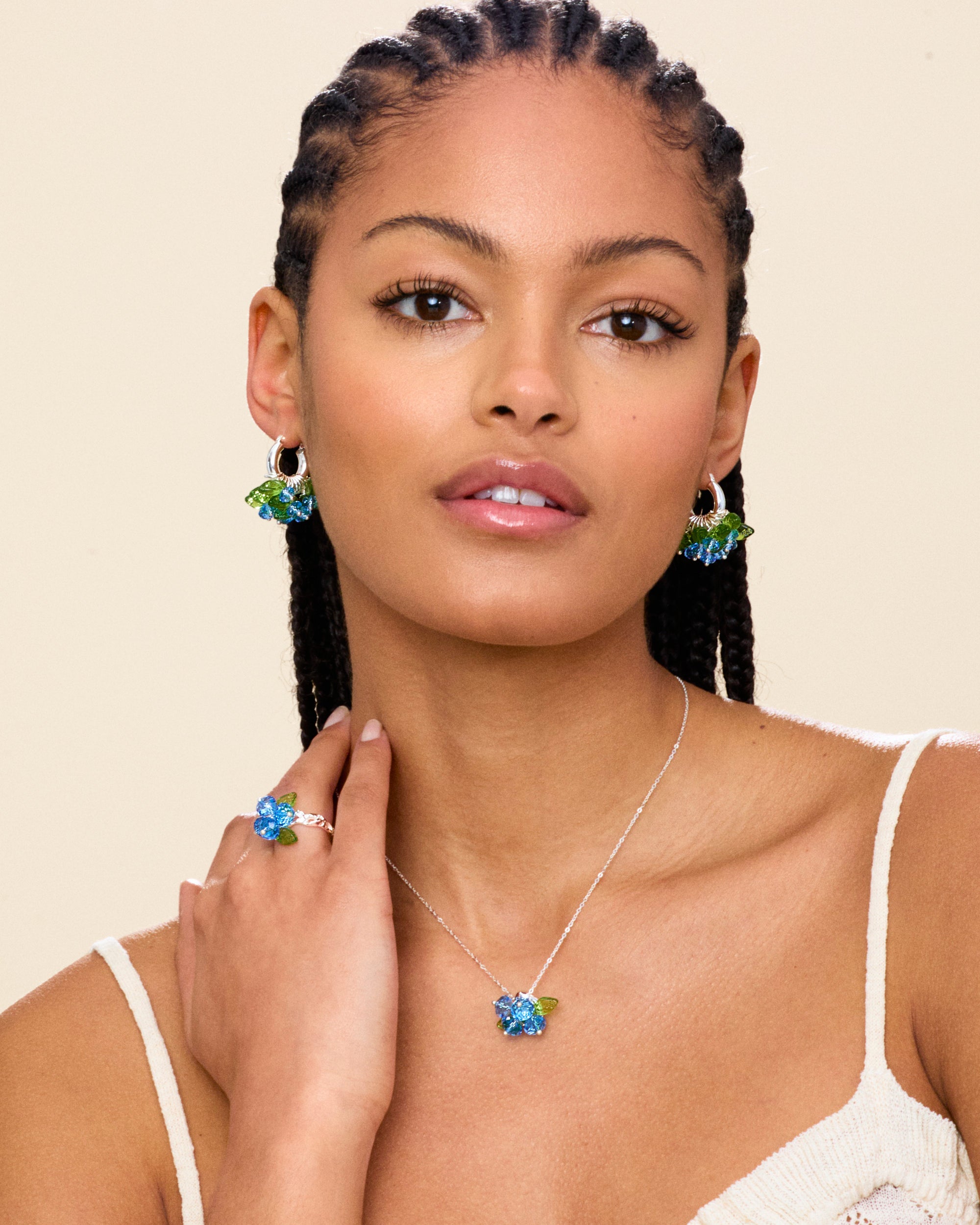 Blueberry Romance Ring in Silver