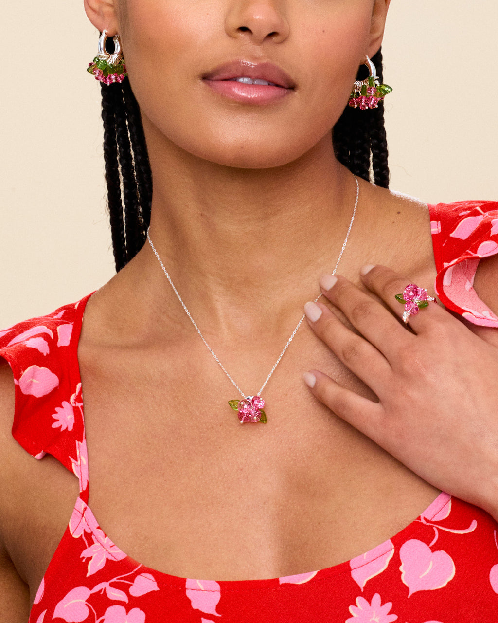 Rose Romance Necklace in Silver