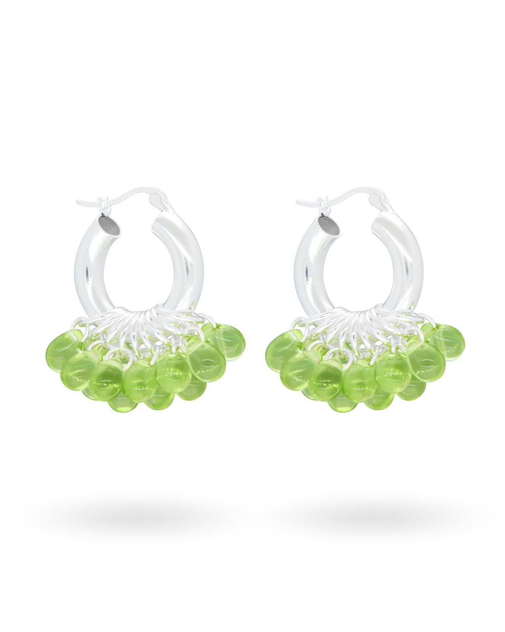 Kiwiness Korvakorut Hopea