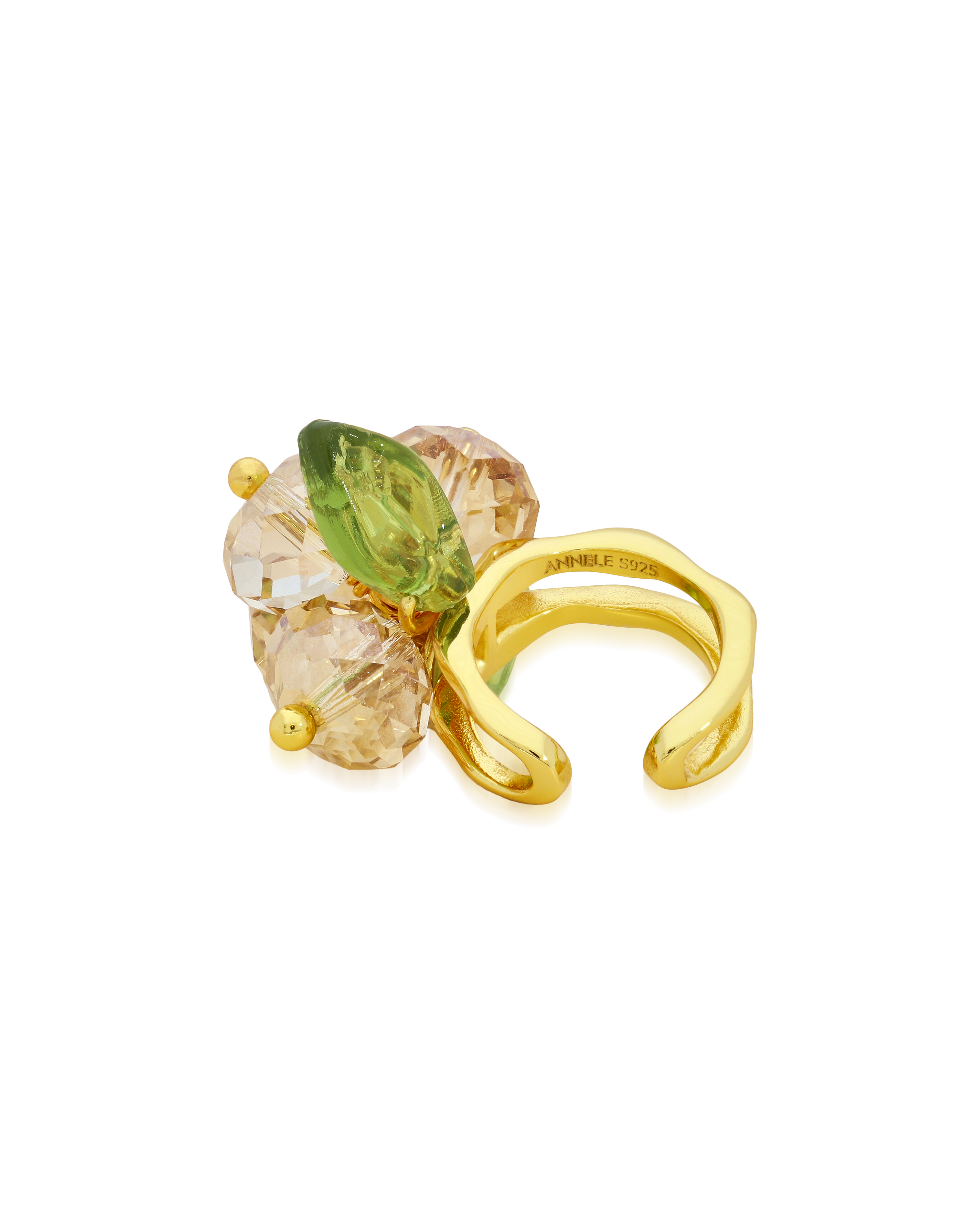 Vanilla Romance Earcuff