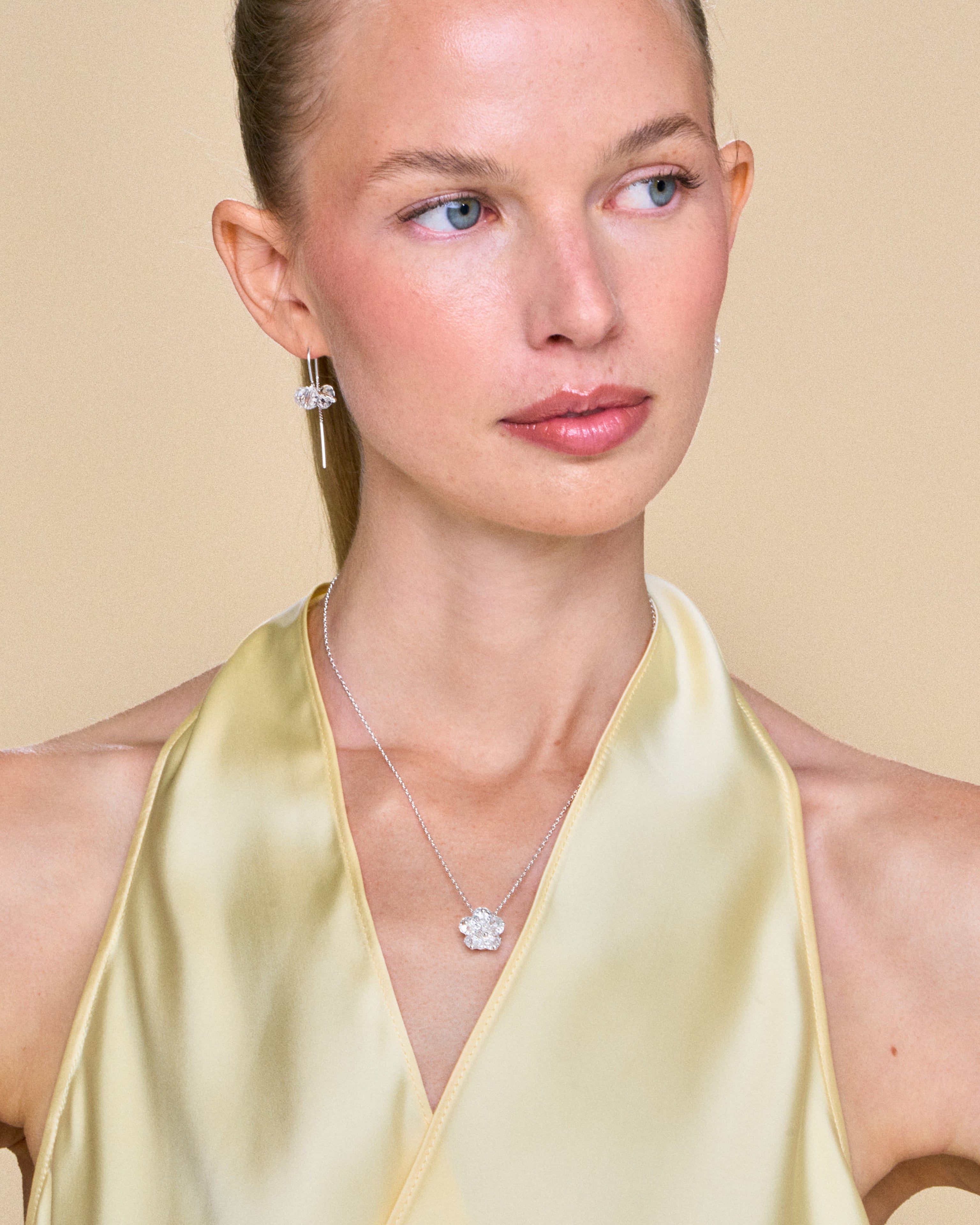 Sugar Cake Necklace in Silver