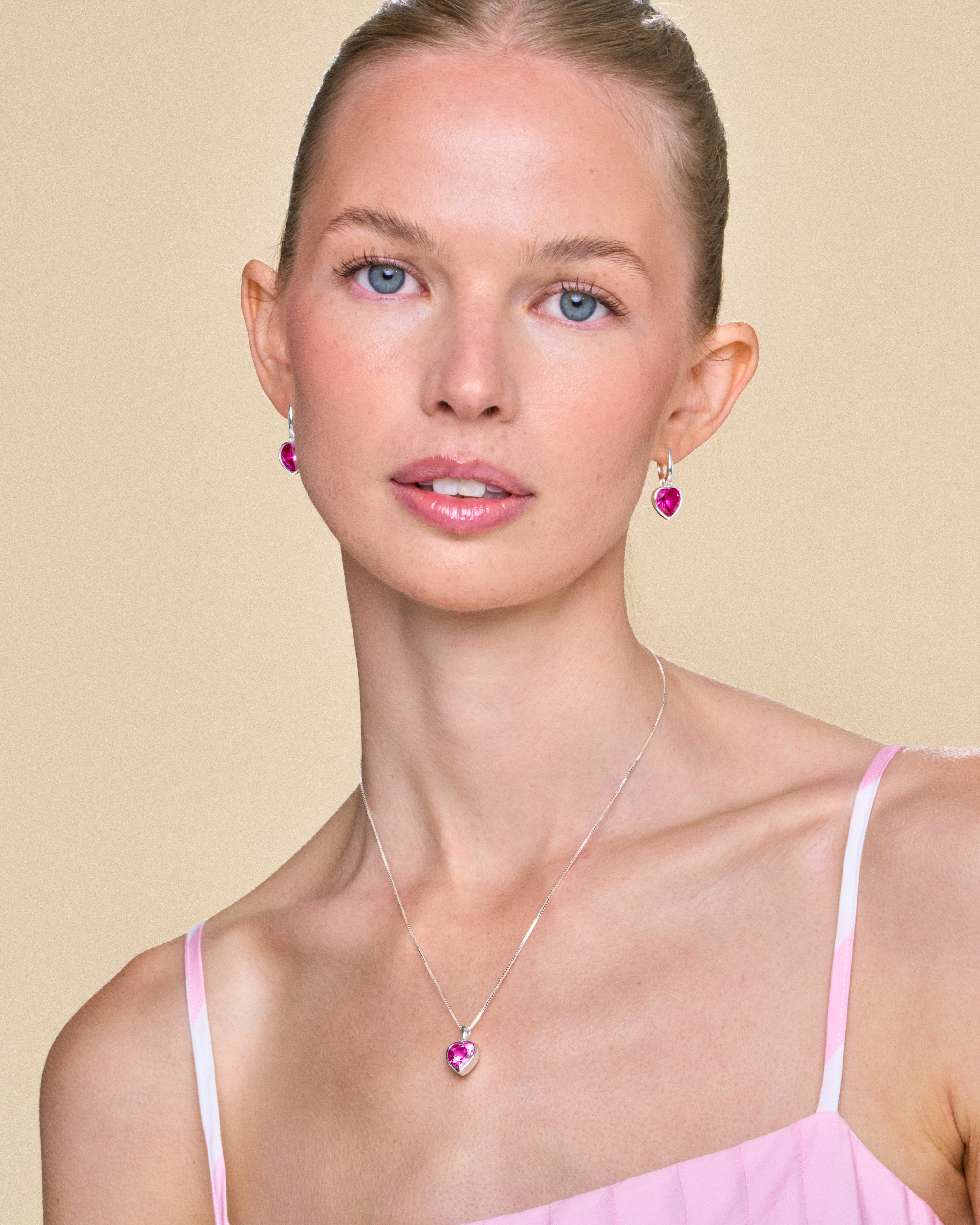 Sweethearts Pink Necklace in Silver