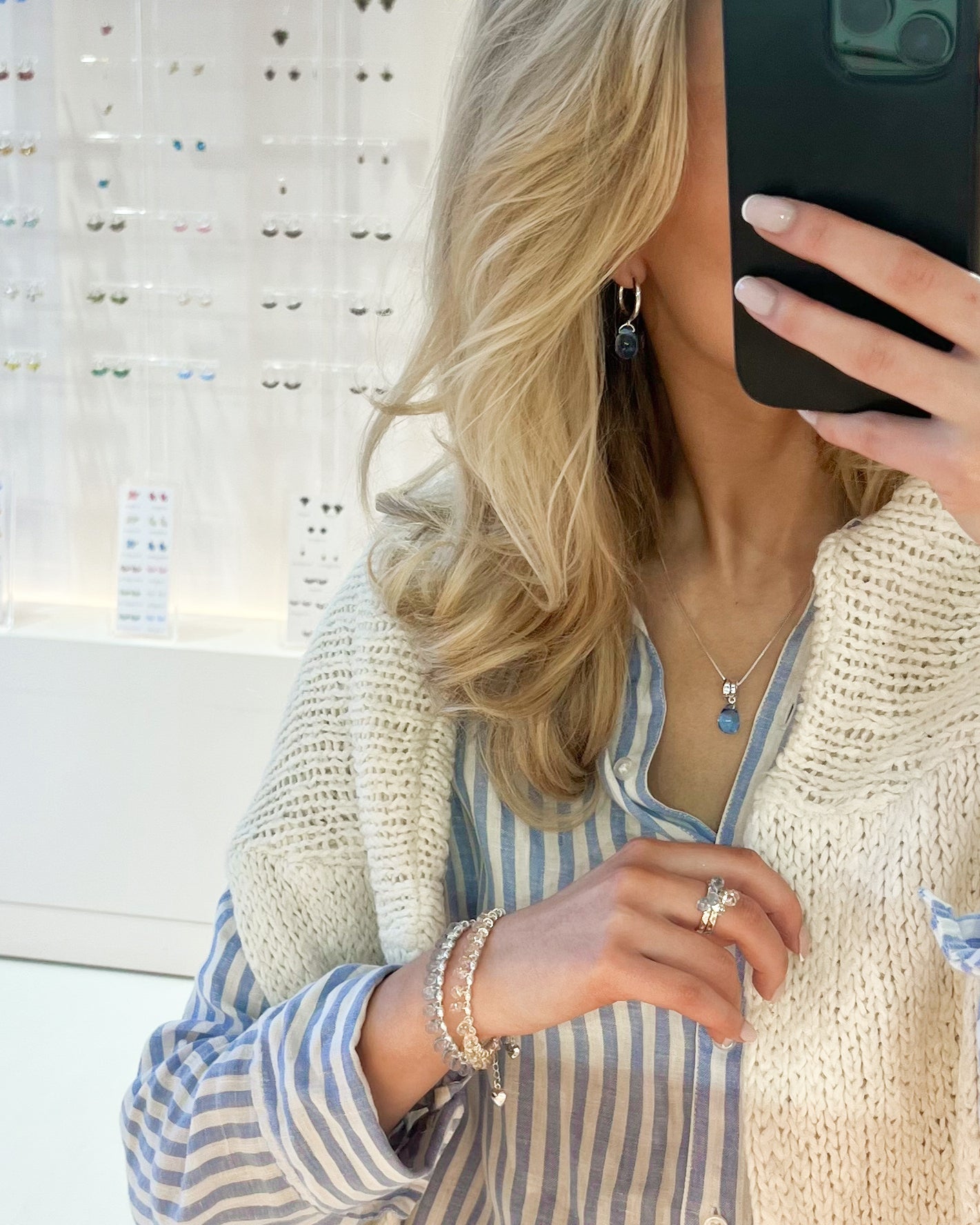 Sugar Drop Blue Kaulakoru Hopea