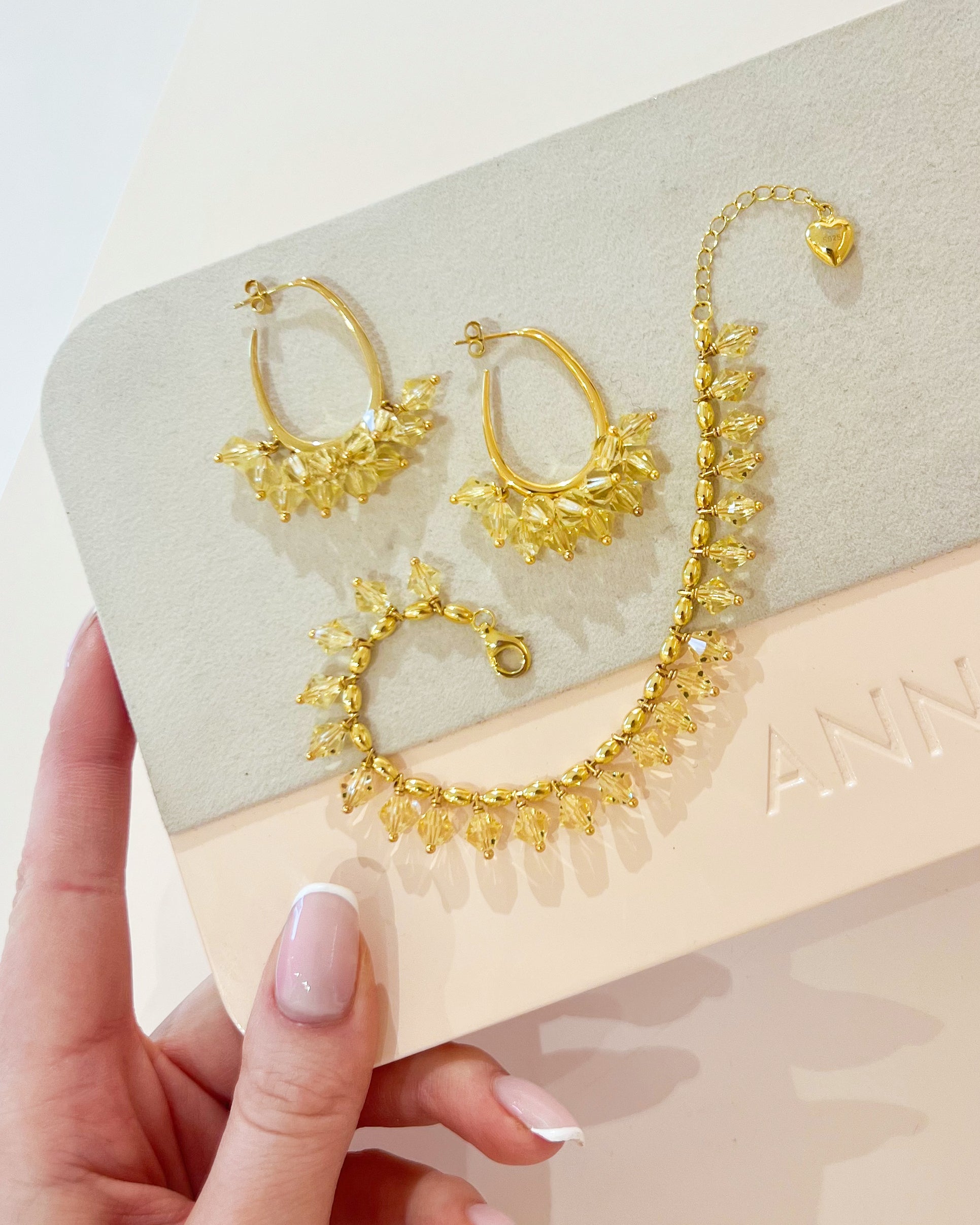 Honeydew Dew Earrings
